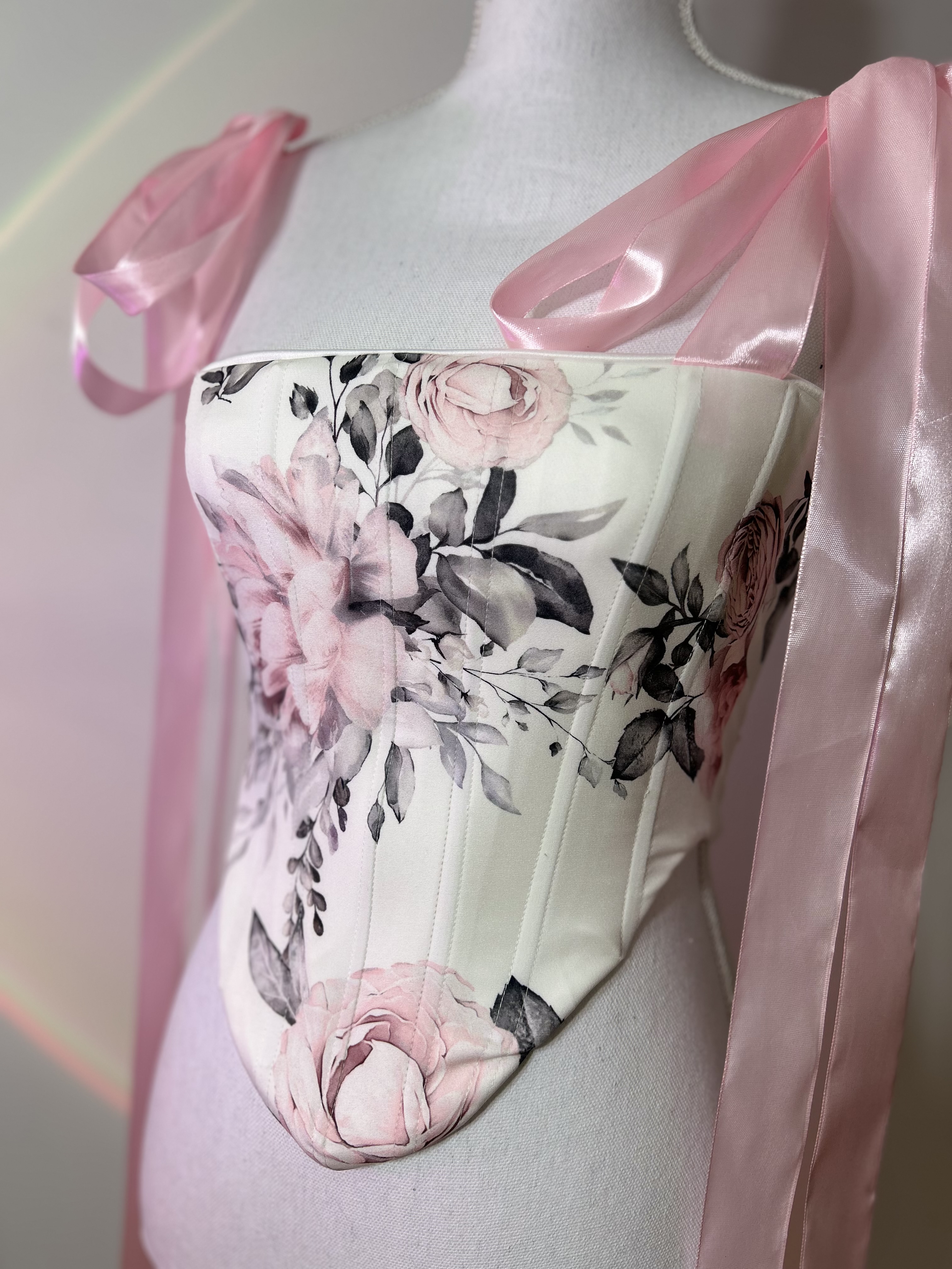 Fleur de Satin